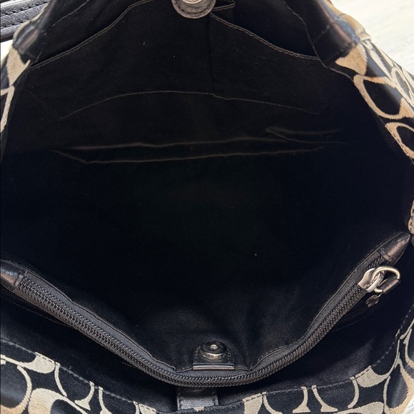 VTG Coach Ashley Signature Classic Black and Gray Monogram Carryall - Picture 7 of 17